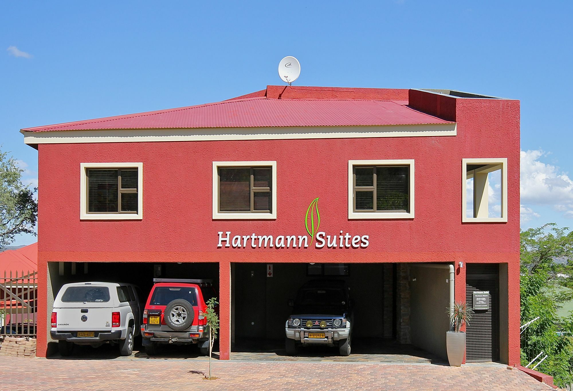 Hartmann Suites Serviced Self-Catering Apartments Віндгук Екстер'єр фото
